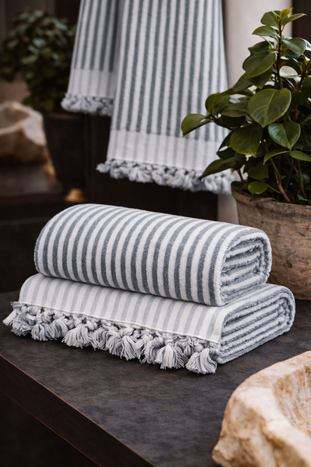 Stripes Turkish Cotton Terry Towels Black / Bath Towel